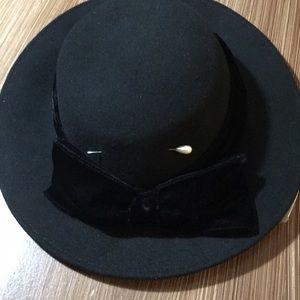 Black wool hat with velvet bow by saks fifth ave